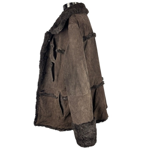 STEVE MADDEN Y2K CHOCOLATE BROWN SUEDE FAUX SHEARLING BUCKLE BUTTON FRONT JACKET - Picture 7 of 16